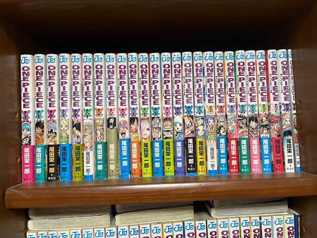 自宅保管品⭐️全巻セット⭐️ワンピース 1〜111巻 関連本セット 漫画 おまけ付