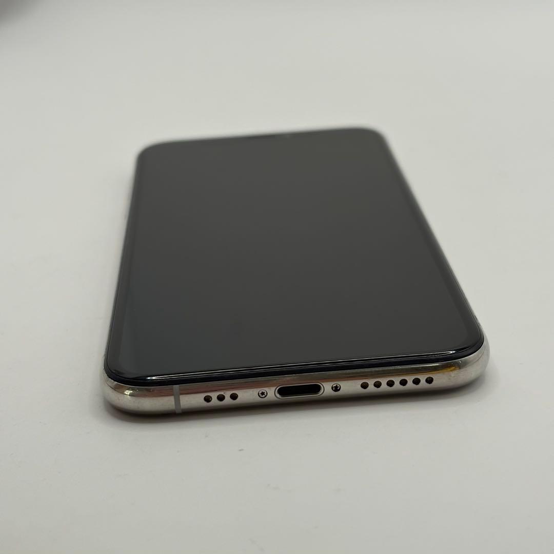 iPhone Xs ホワイト　ジャンク 初期化済み バッテリー最大容量84％