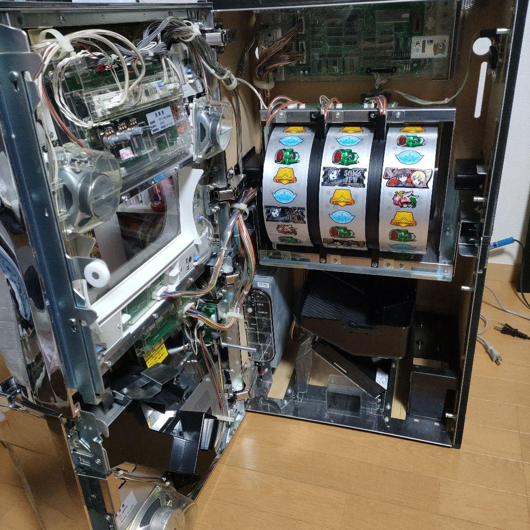 じ*ん様 格安スタート!　ストライクウィッチーズ 5号機 スロット 実機 不要機