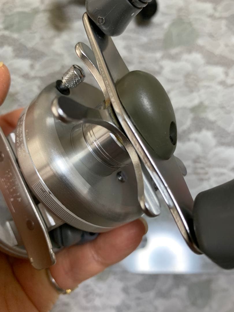 中古 SHIMANO CALCUTTA 100