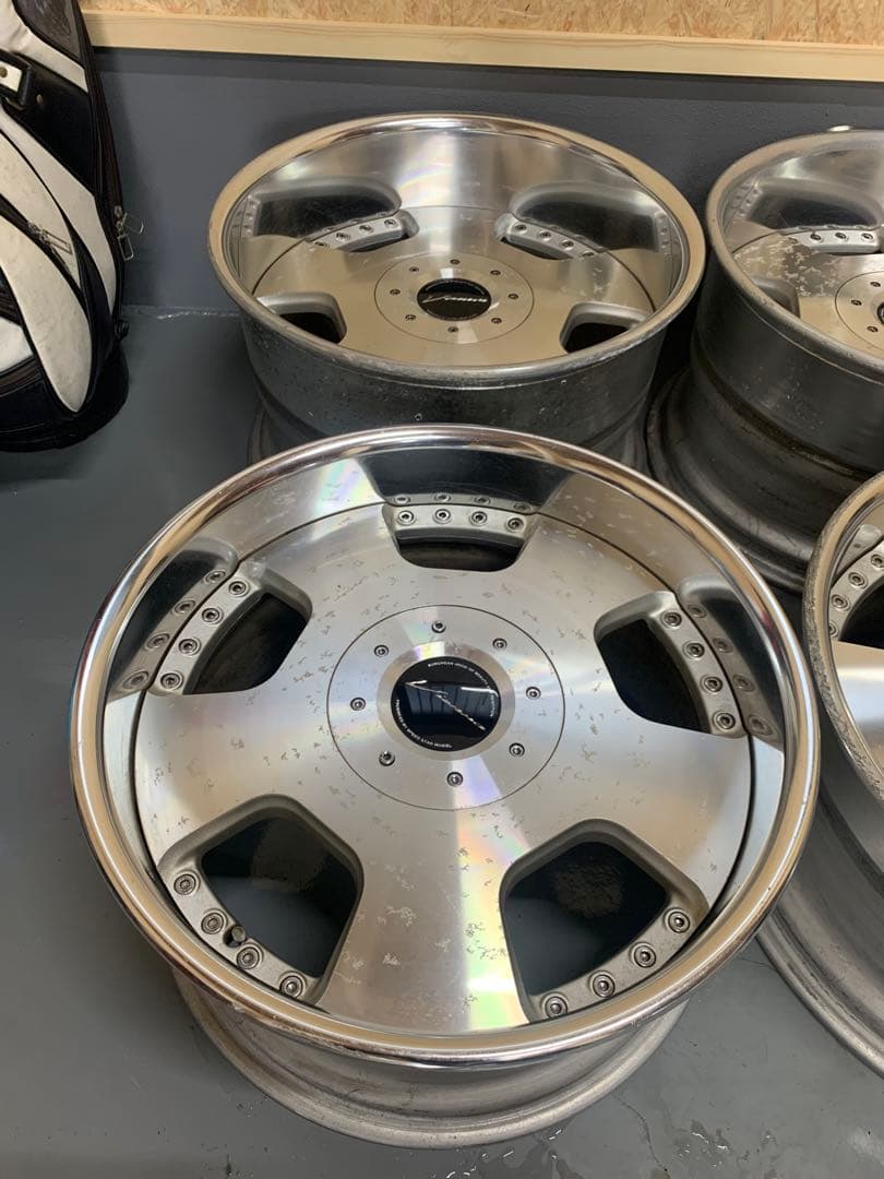 SSR ヴィエナ ビエナ ディッシュ18インチ 11j 114.3 ユーロライン