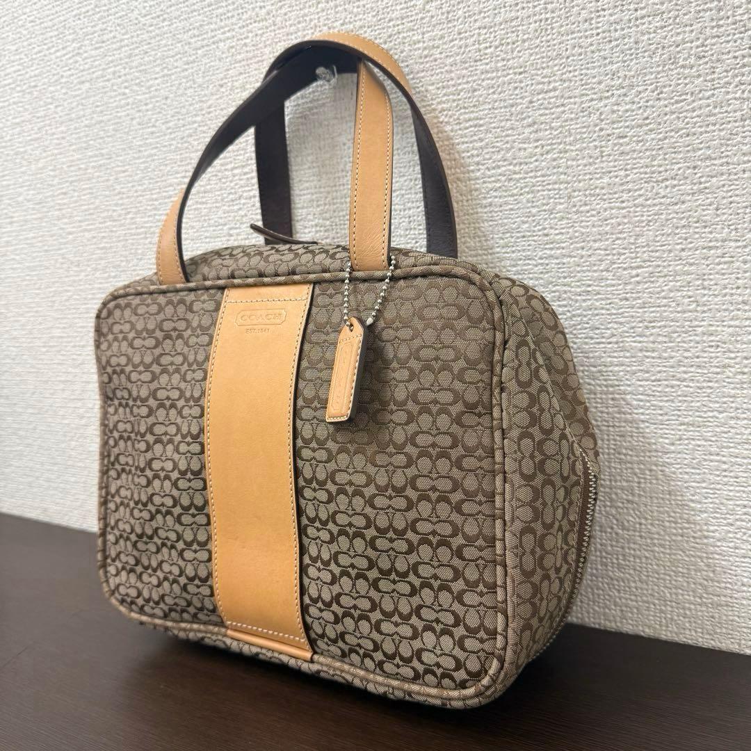 COACH ミニシグネチャー ハンドバッグ トラベルにも！！