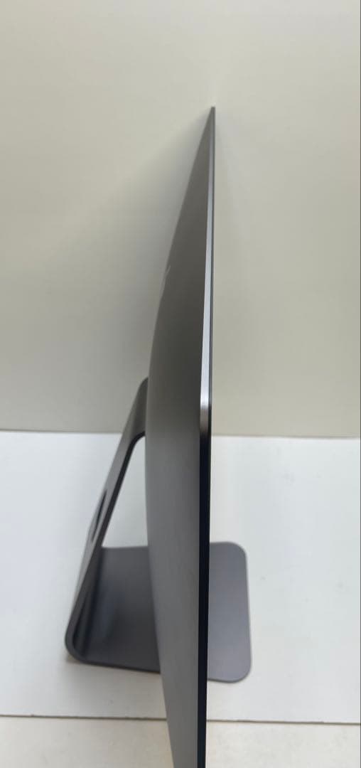 iMac Pro 2017 27インチ 5K Xeon W 64GB SS1TB