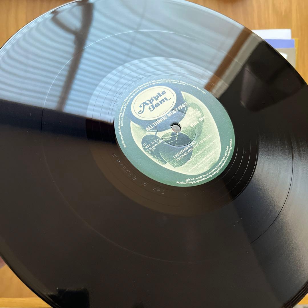 ジョージ・ハリスンAll Things Must Pass 　　　レコード３枚組