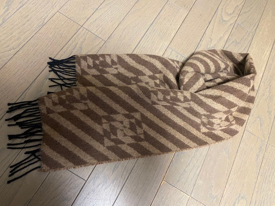 専用‼️フェンディ　ブラウンとベージュのストライプマフラー