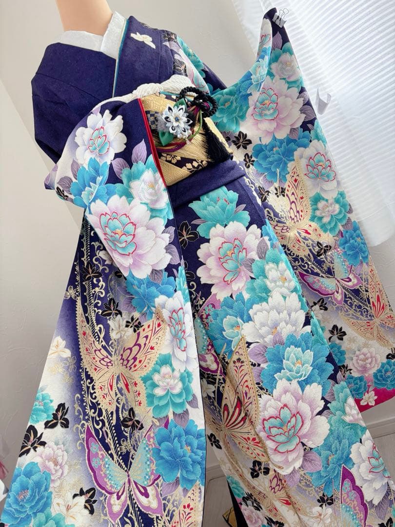 新品　豪華振袖フルセット　蝶　牡丹　ブルー系　大輪　成人式に！！