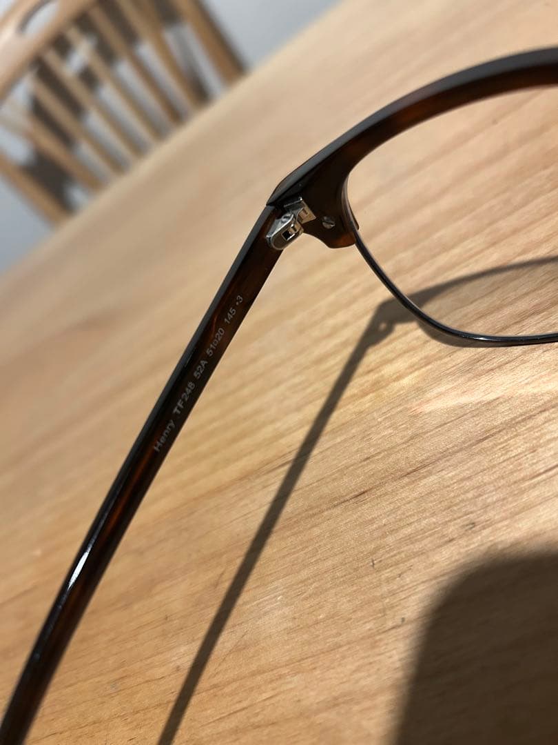 トムフォード　TOM FORD 調光レンズ　ケース付き