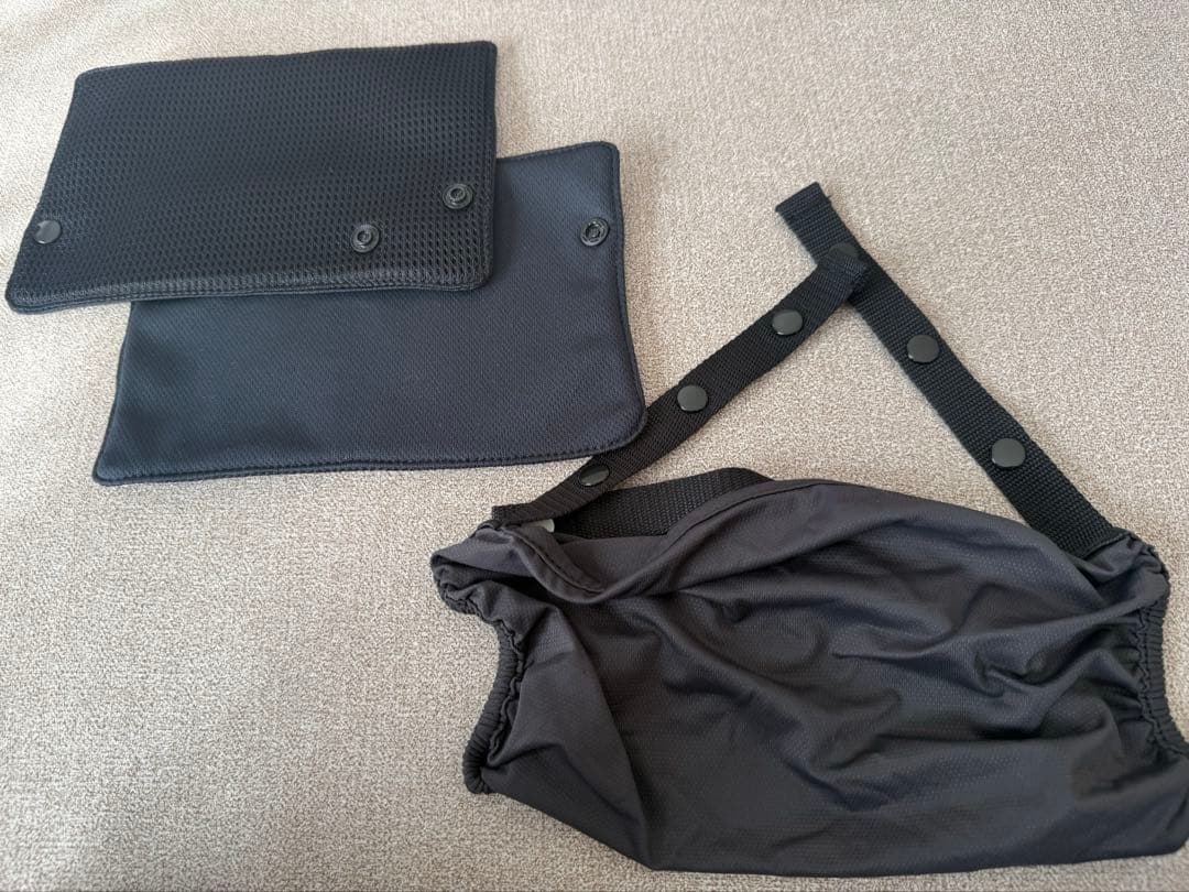 ★美品・試着のみ★Aprica Laclis AB抱っこ紐 ブラック