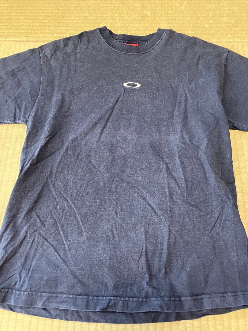 ビンテージoakley オークリーTシャツ　XL サロモン　フェイド日焼け墨黒