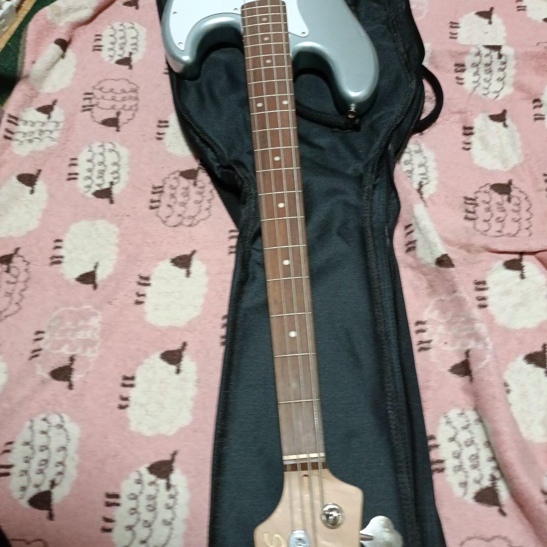Squier Jazz Bass シルバー アフィニティシリーズ