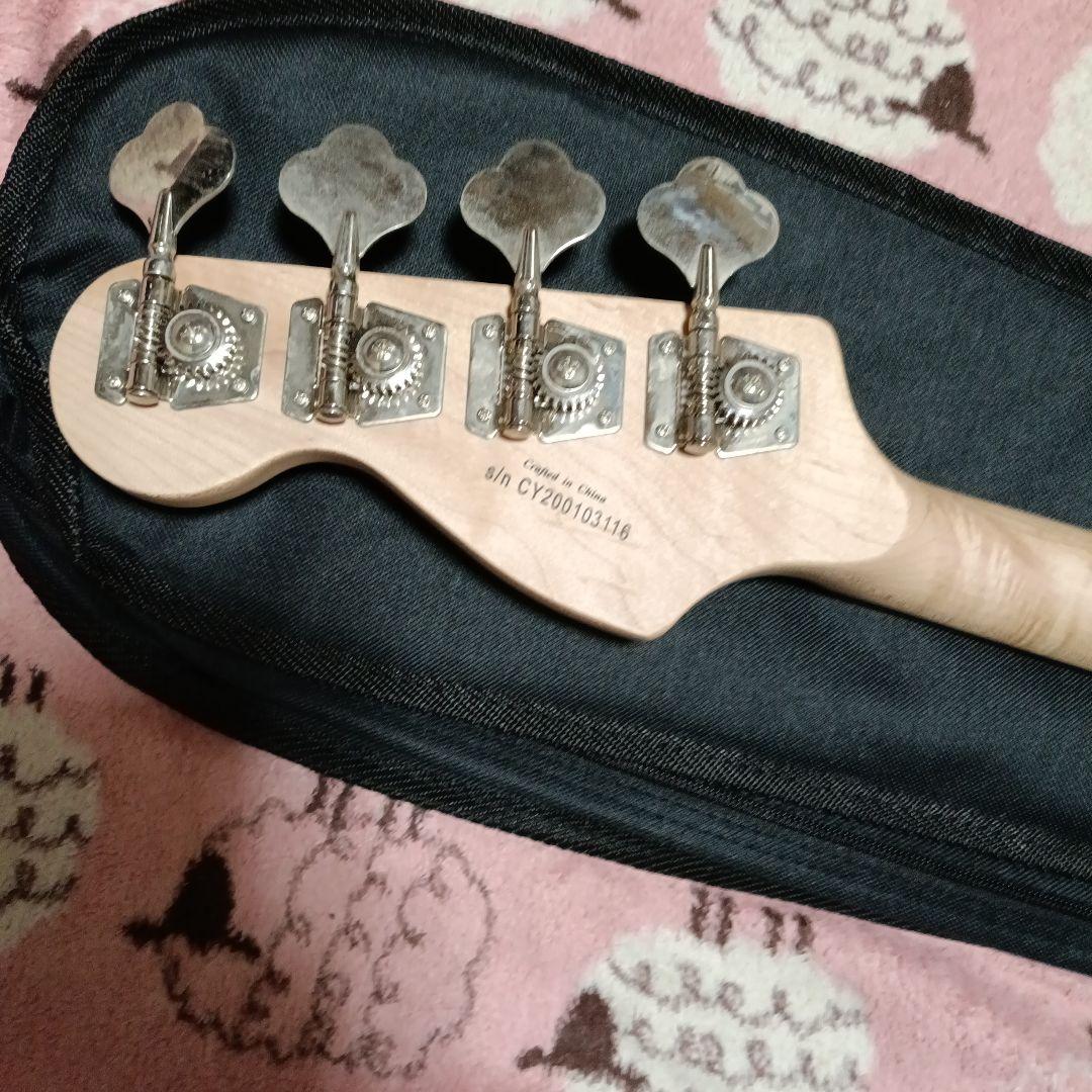 Squier Jazz Bass シルバー アフィニティシリーズ