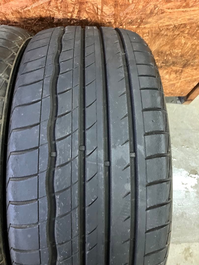 h*3様 MOMO M3 225/45-ZR18 95W 夏タイヤ 2019年製