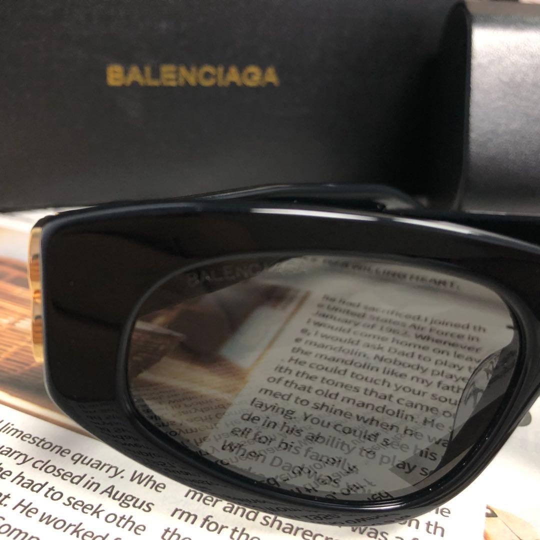 BALENCIAGA サングラス ブラック ゴールドBBロゴ