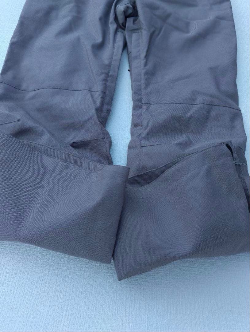 【極美品】Namelessage ビブパンツ　Lサイズ　グレー