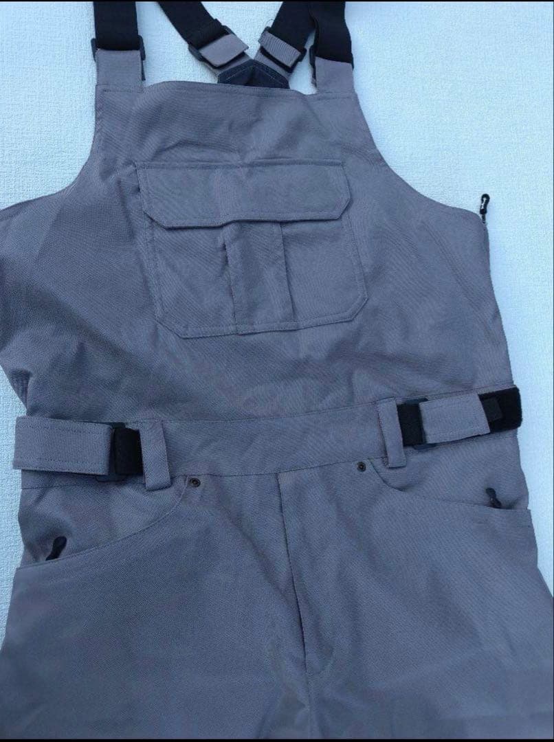 【極美品】Namelessage ビブパンツ　Lサイズ　グレー