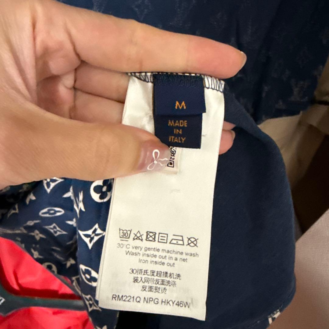 Louis Vuitton ネイビー Tシャツ Mサイズ