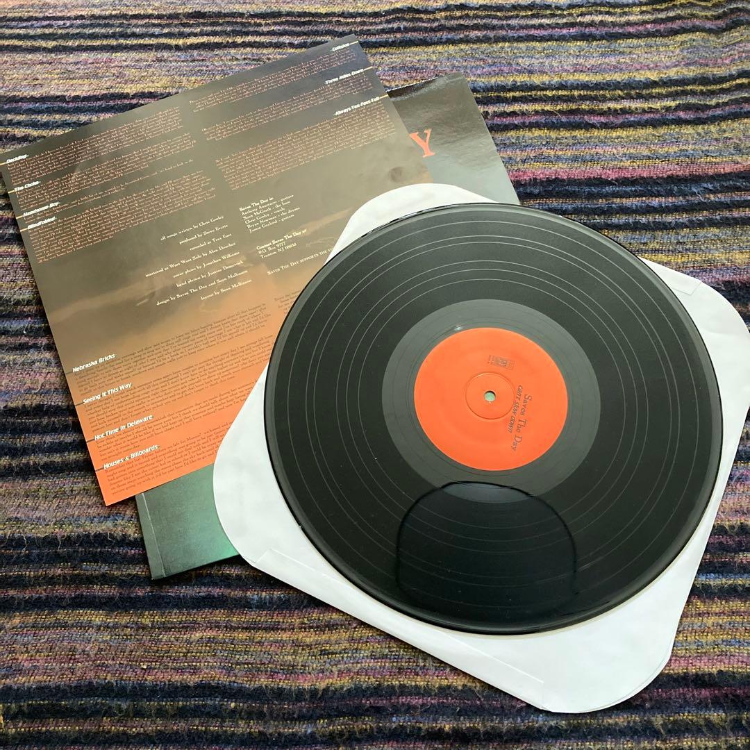 Saves the day レコード