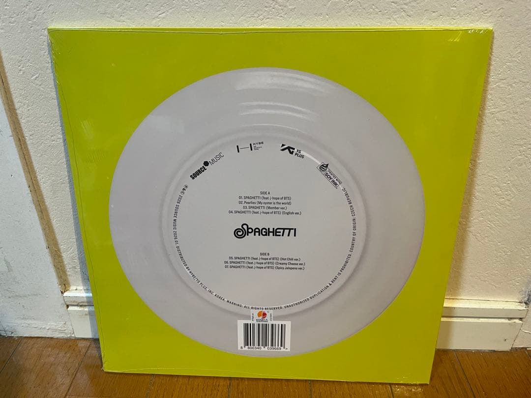 LE SSERAFIM SPAGHETTI レコード