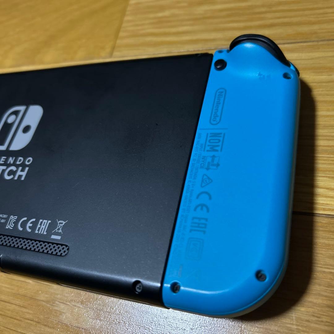 Nintendo Switch 本体のみ　　マリオケース付き