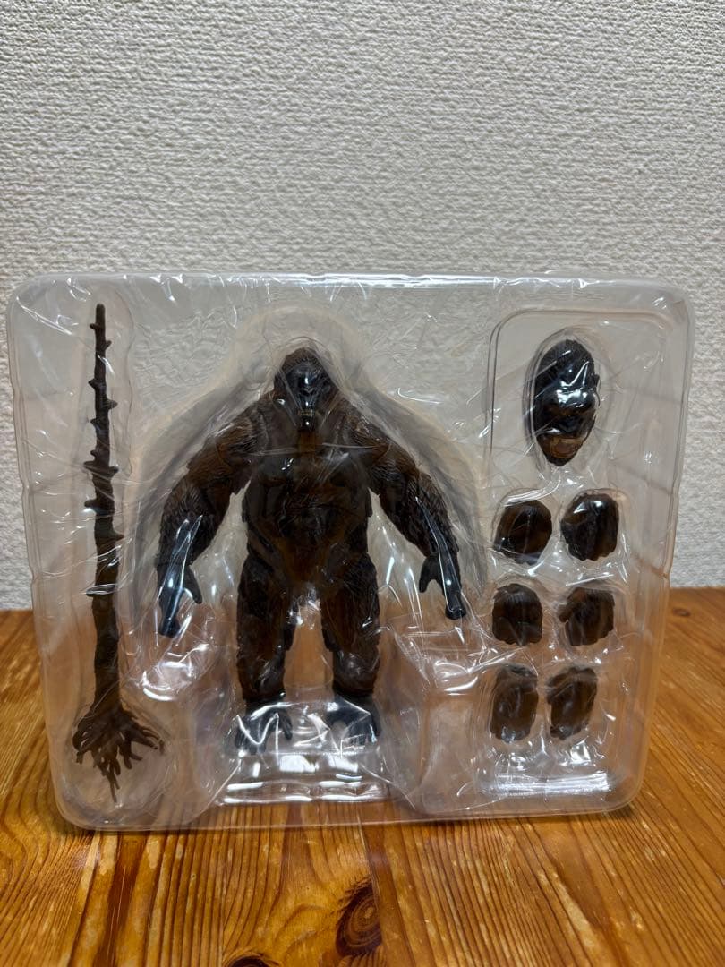HIYA TOYS コング　髑髏島の巨神