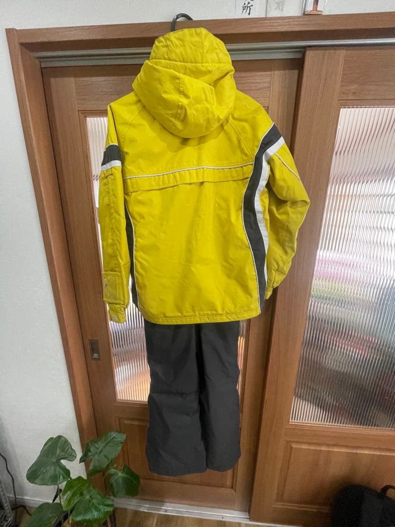 DESCENTE スキーウェア　上下　160㎝