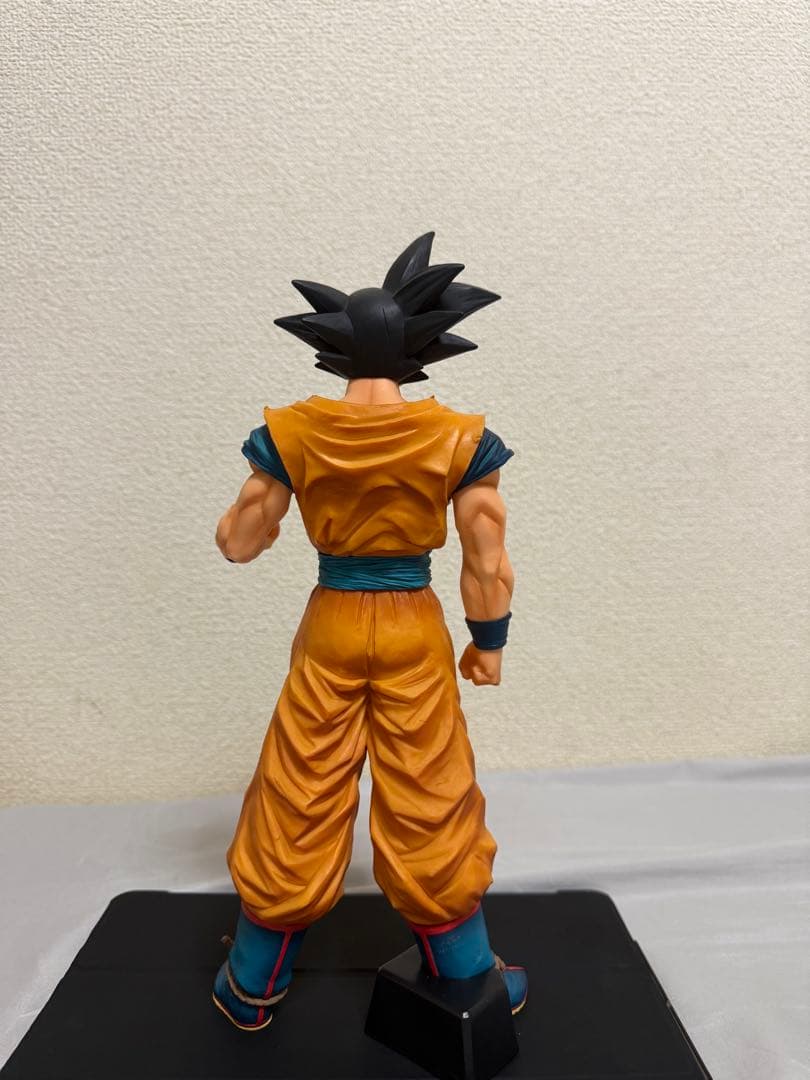 ドラゴンボールZ 30周年 孫悟空 フィギュア 30周記念 Grandista