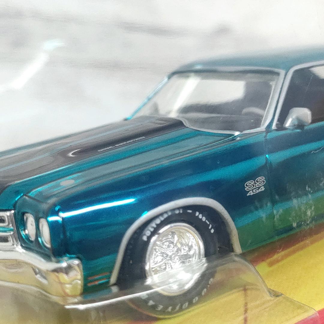 ミニカー Hot Wheels 1970 Chevelle SS 454 Classics