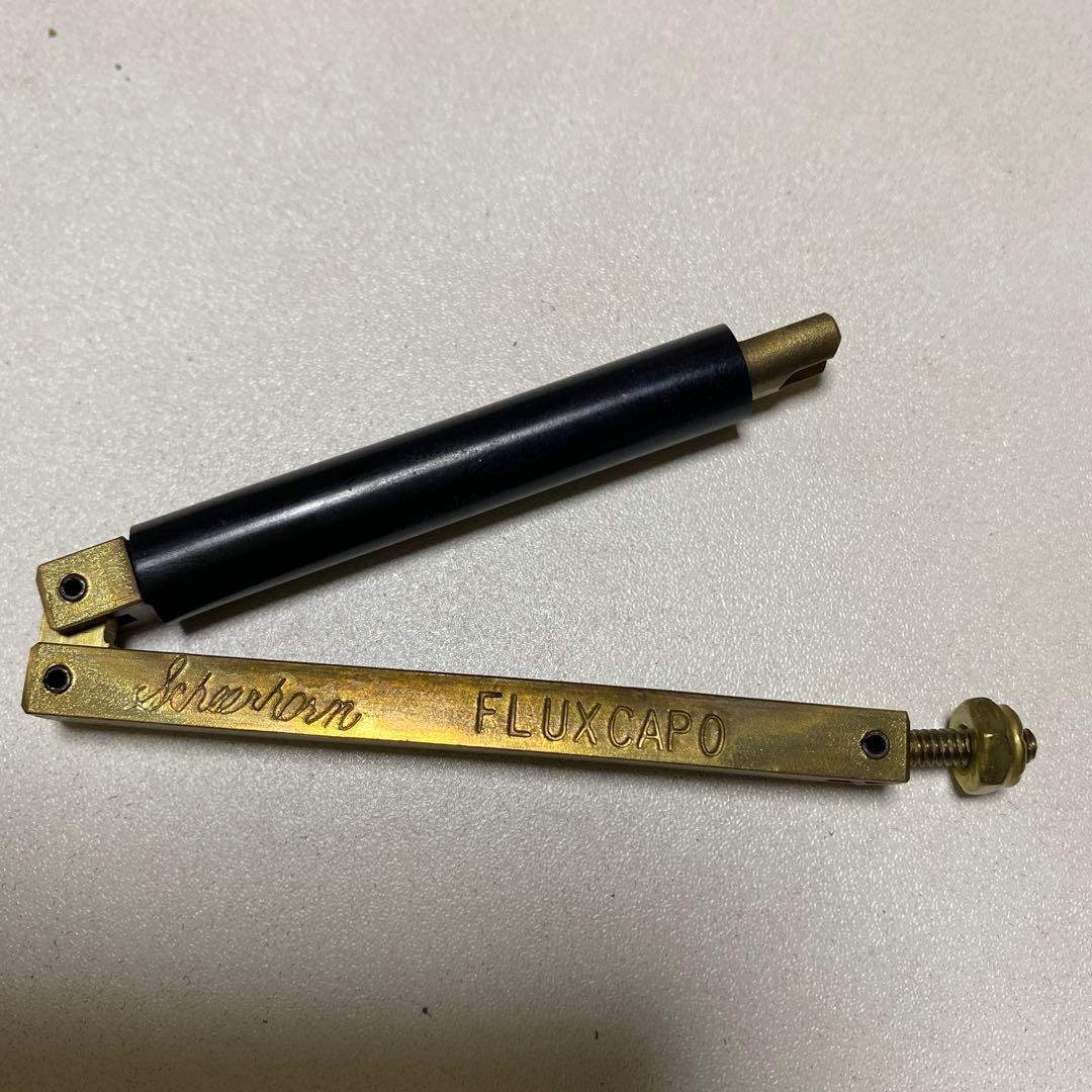 Scheerhorn Flux Capo（シアホーン・フラックスカポ）