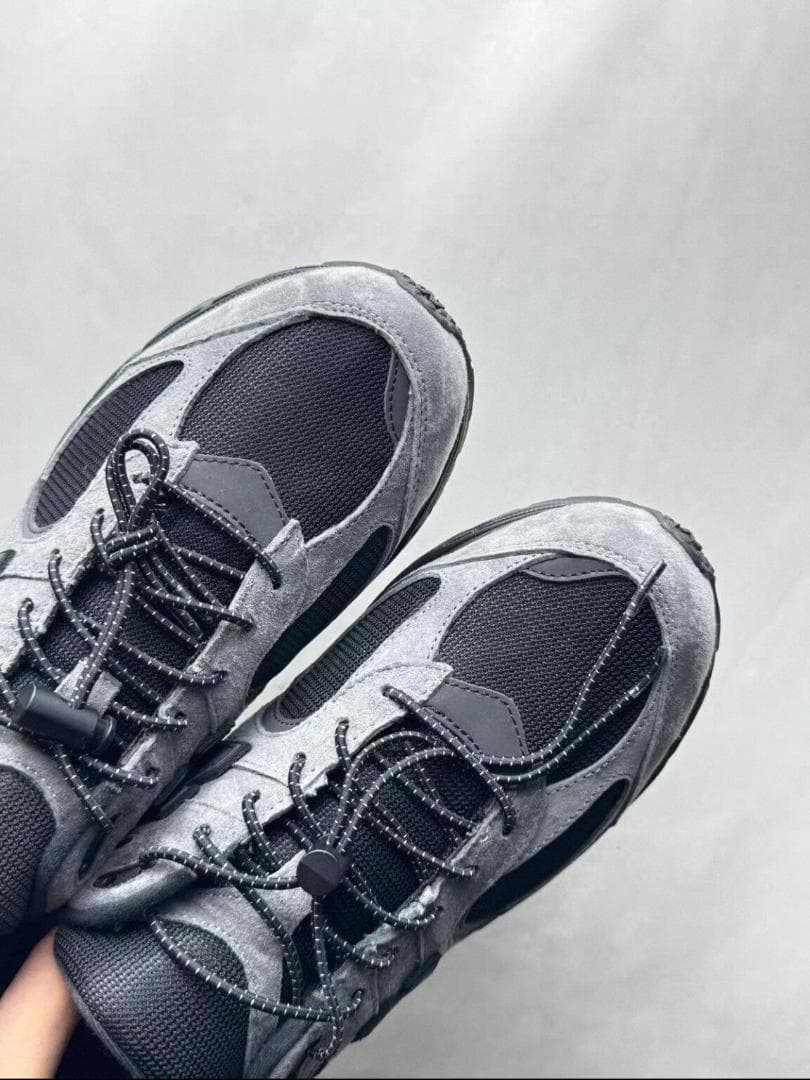 JJJJound X New Balance 2002R GTX はいくろ