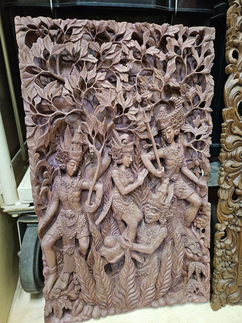 透かし彫り　一枚板　工芸品　2種類セット