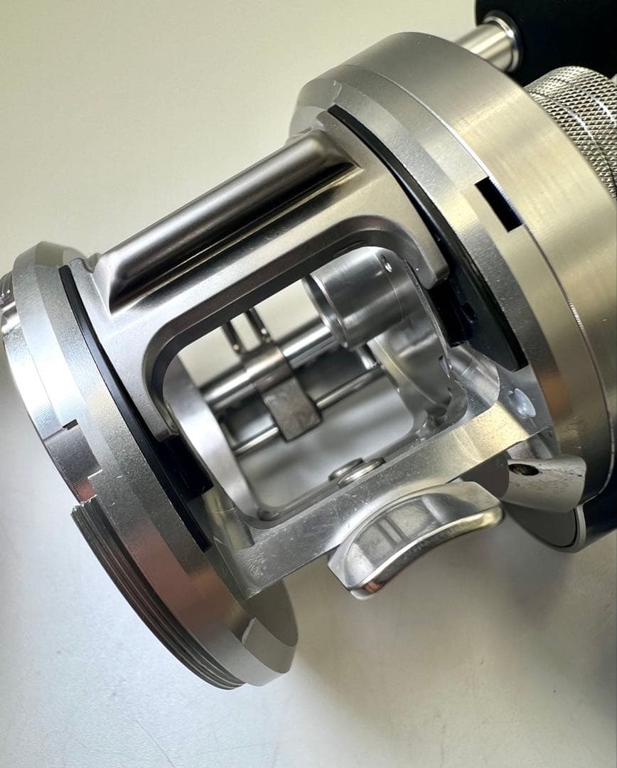 ダイワ DAIWA RYOGA C2025 PE-SH ベイトリール 美品