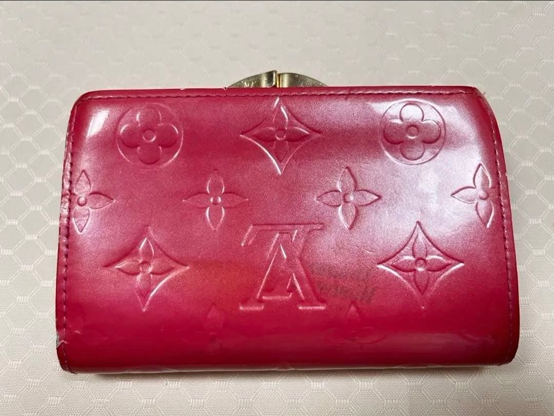 Louis Vuitton ピンク 二つ折り財布