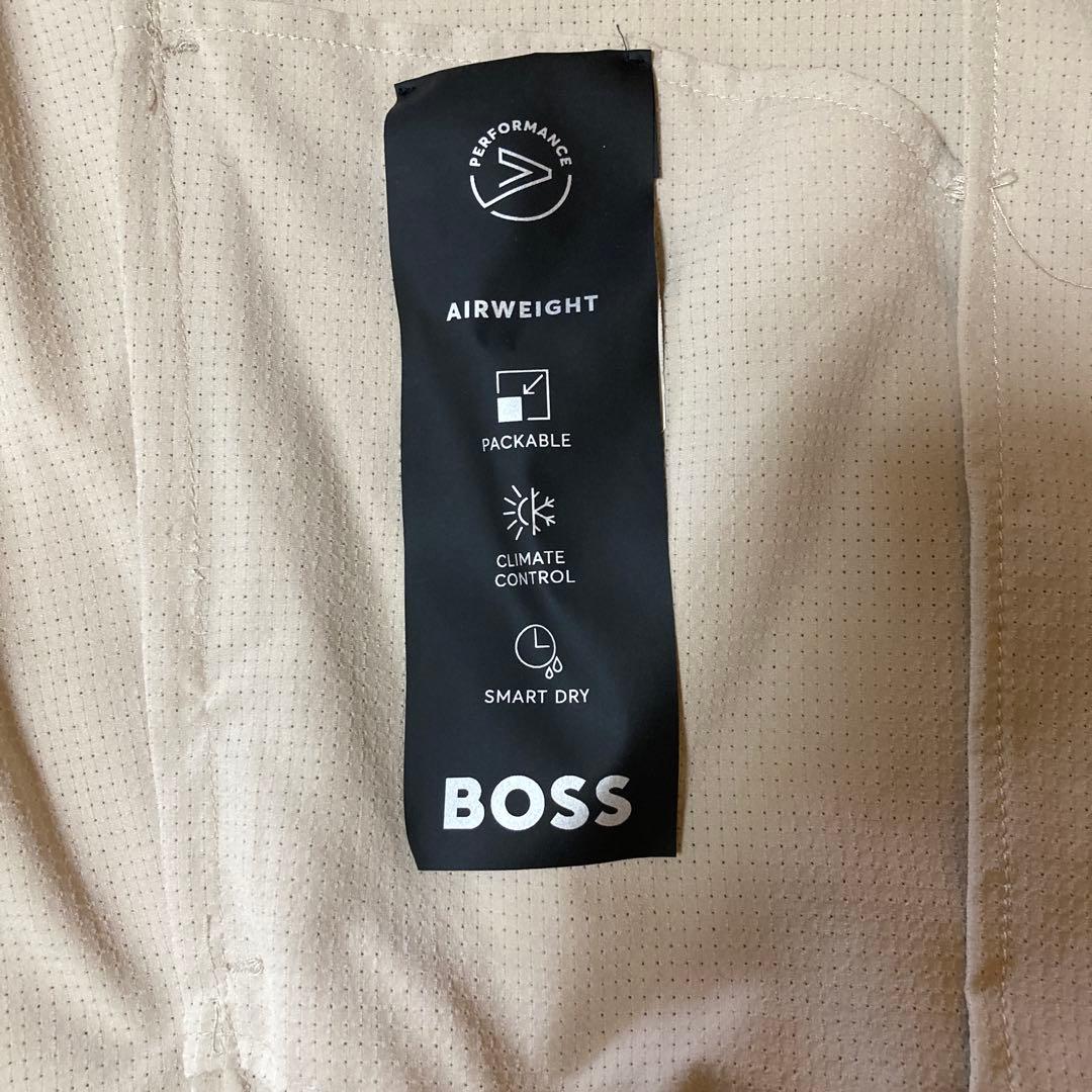 BOSS エアウェイト ジャケット ベージュ　収納ポーチ付き