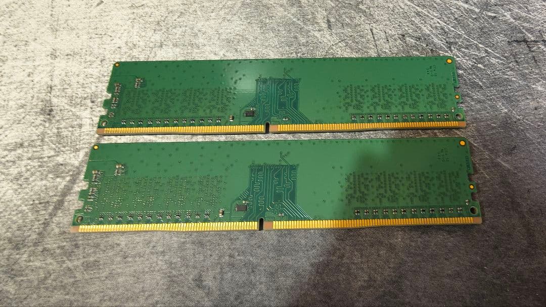 Crucial DDR4-2666 UDIMM 16GB(8GBx2) メモリー