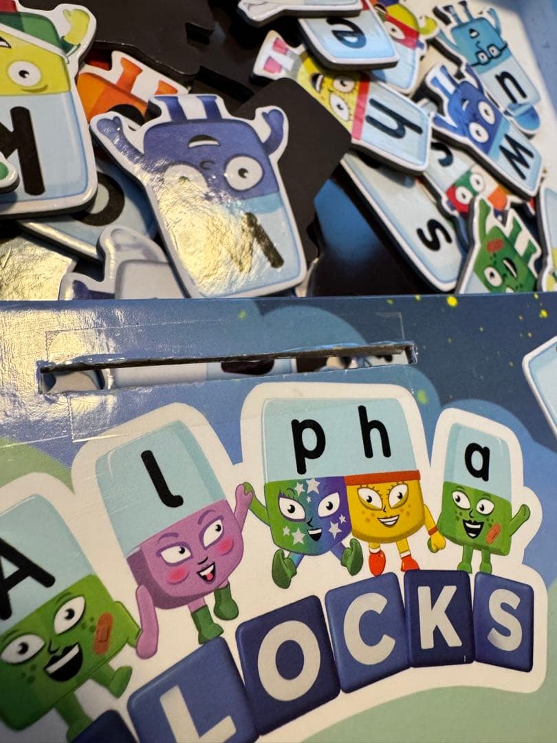 アルファブロックス 知育玩具　おうち英語　Alphablocks DWE WWK