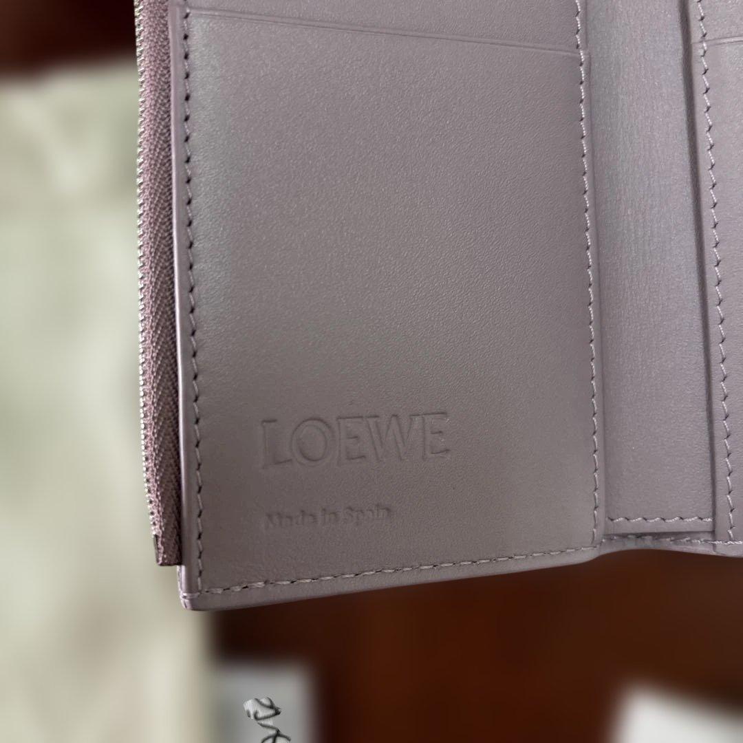 ロエベ　財布（箱あり）