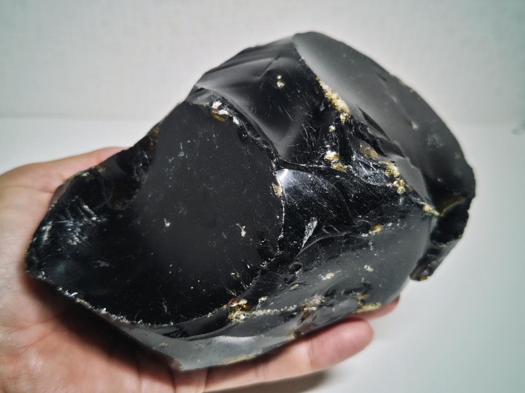 黒曜石 1.8kg オブシディアン 原石 鑑賞石 自然石 誕生石 鉱物 鉱石