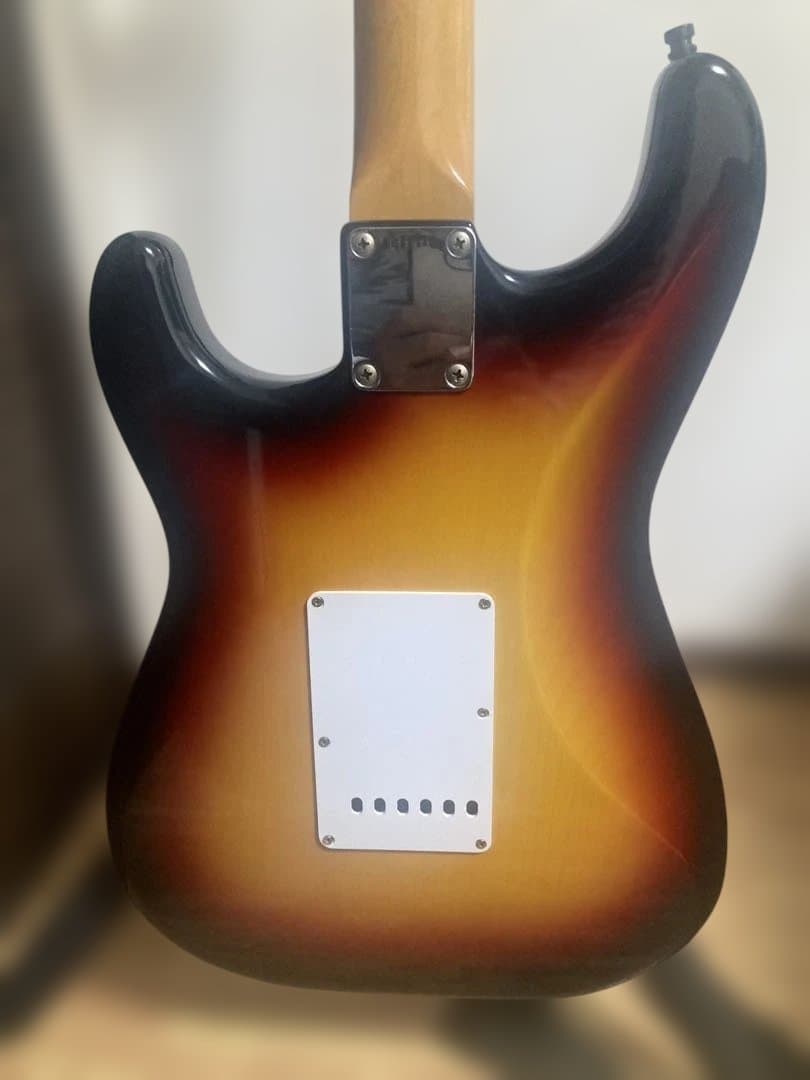 Tokai ストラトキャスター Goldstar soundサンバースト