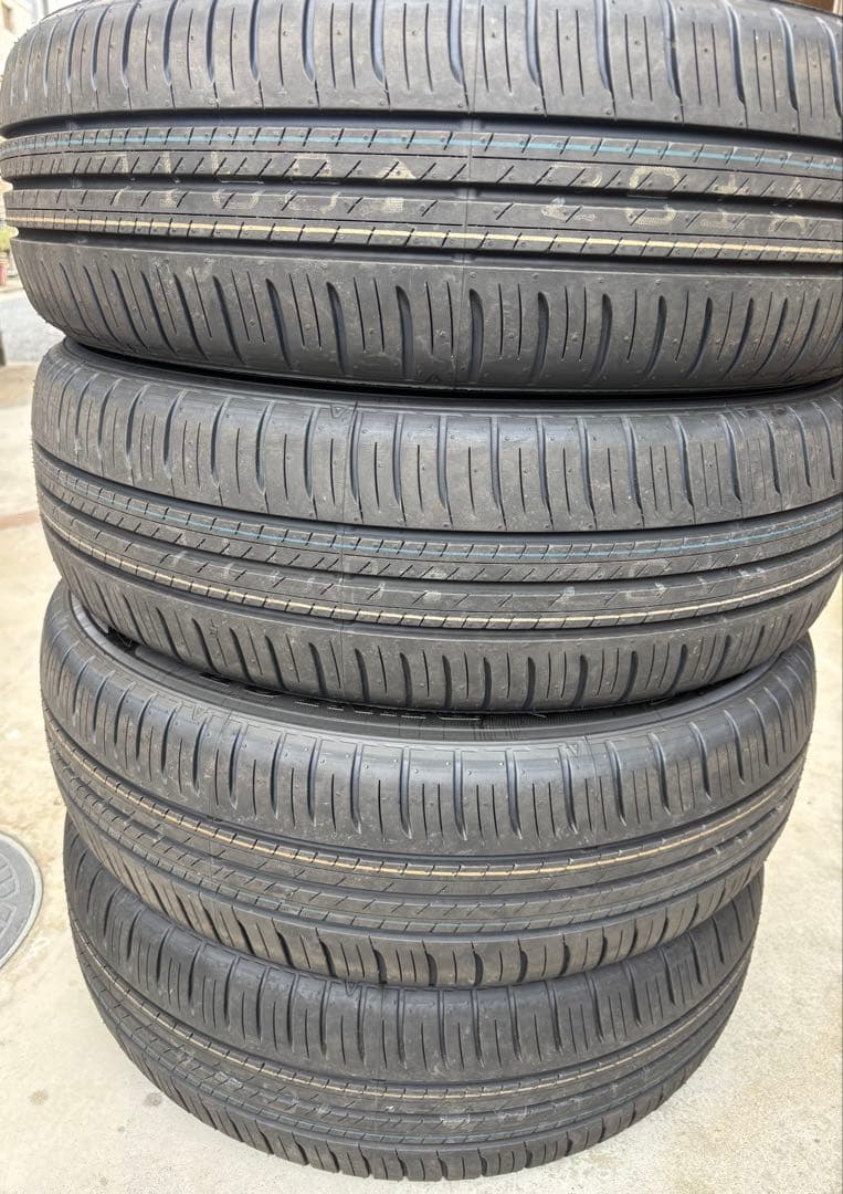 ダンロップ　エナセーブ　195/60R17 新車外し 2026製