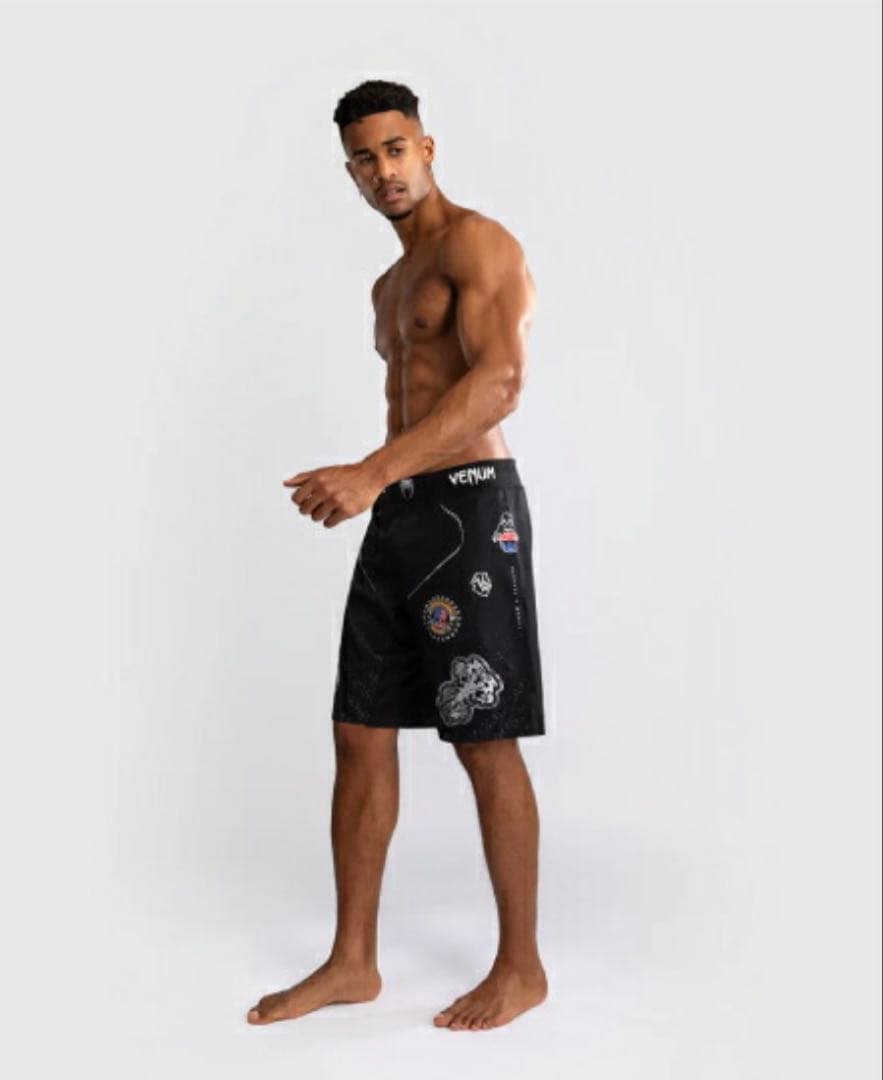 ボクシング Venum x TEKKEN 8 Fight Shorts