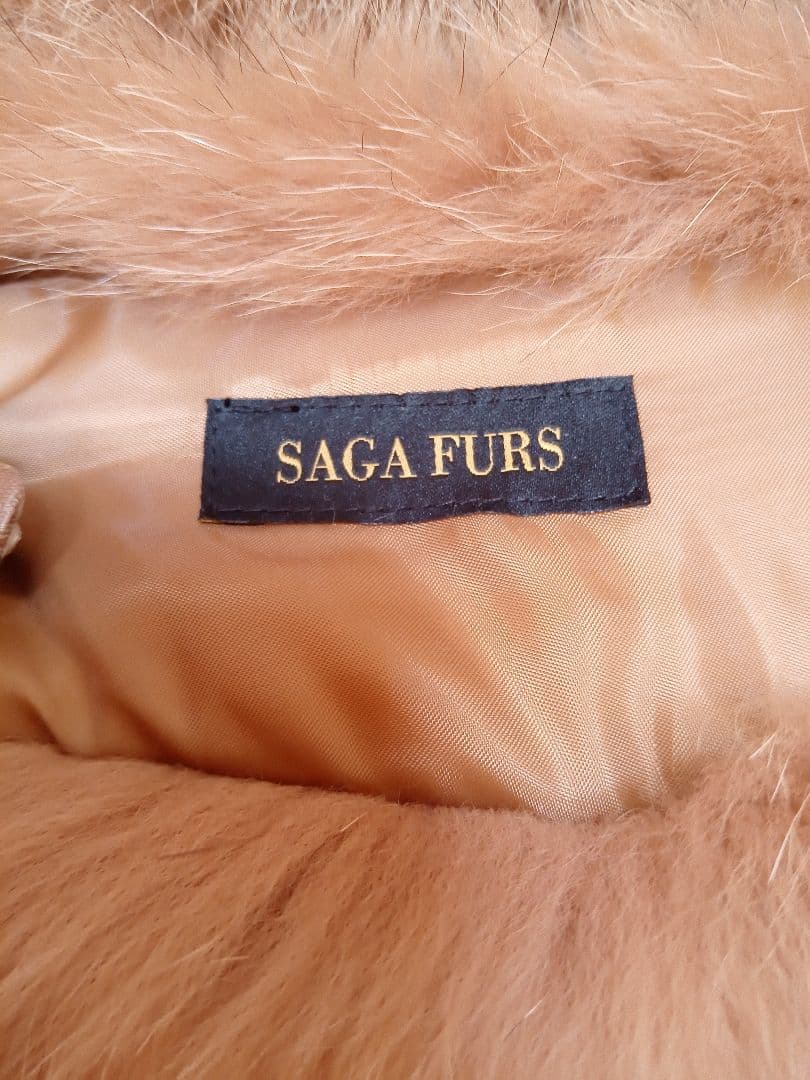 【極美品】SAGA フォックスブラウンファー マフラー　クリップ付