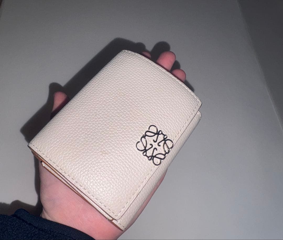 【最終お値下げ】LOEWE 三つ折り財布