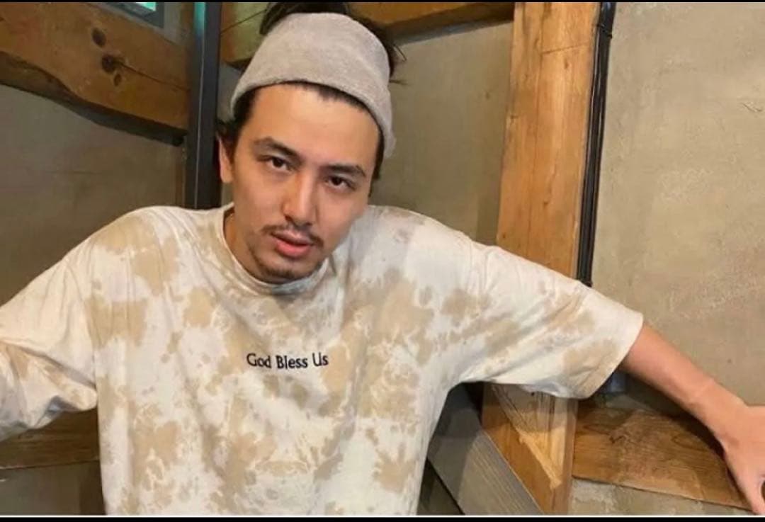 まる　藤井風　Tシャツ　コーヒーフロート柄　God Bless Us