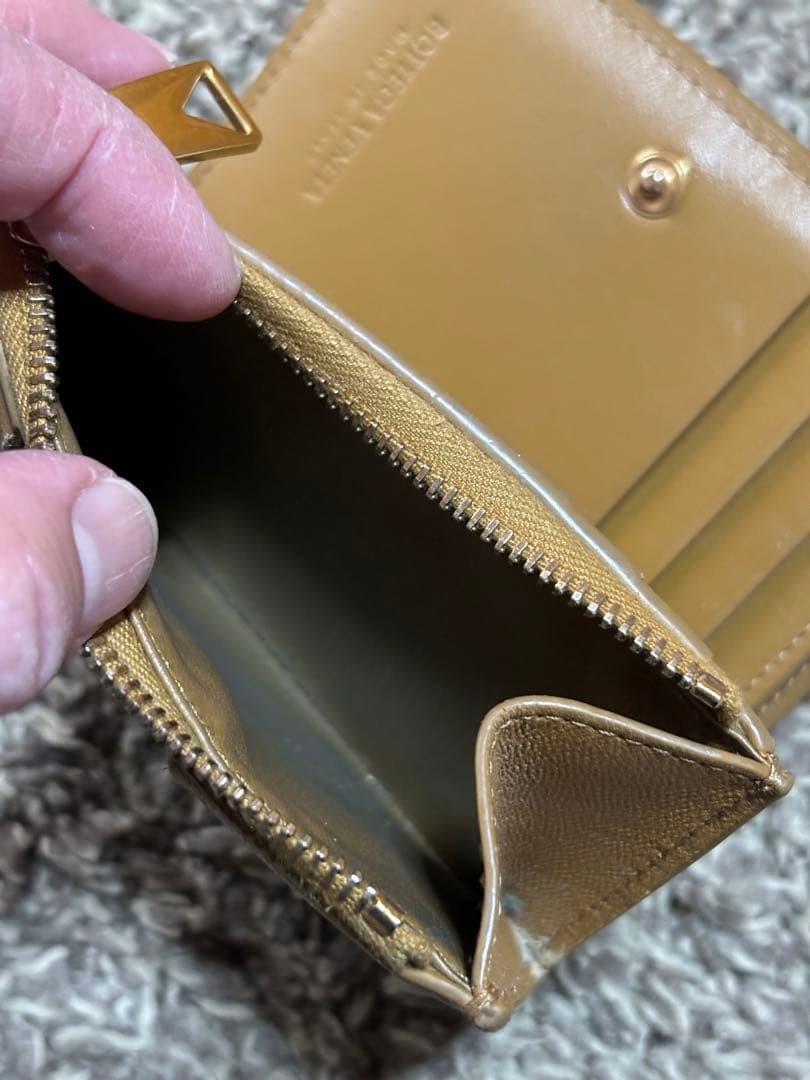Bottega Veneta カセット スモール 二つ折りウォレット
