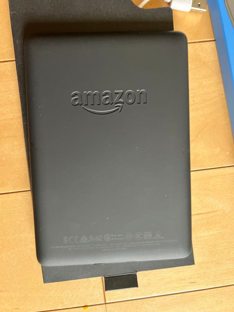 Kindle Paperwhite 本体 8GB ブラック
