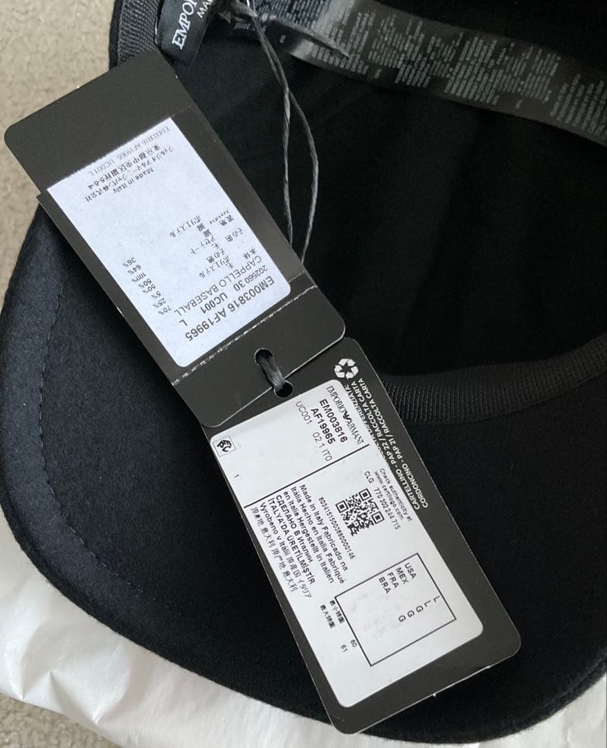 EMPORIO ARMANIエンポリオアルマーニ キャップ 黒 新品 未使用