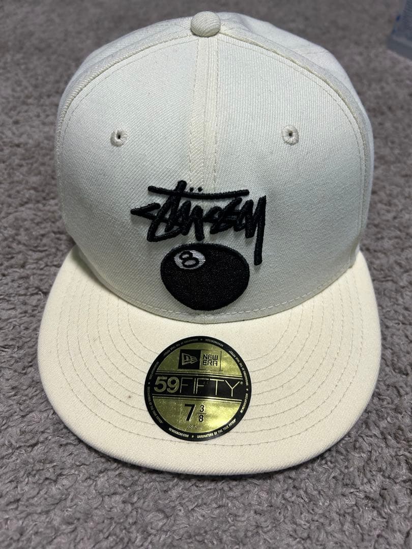 Stussy 8ボールロゴ 59FIFTYキャップ 7 3/8 ホワイト