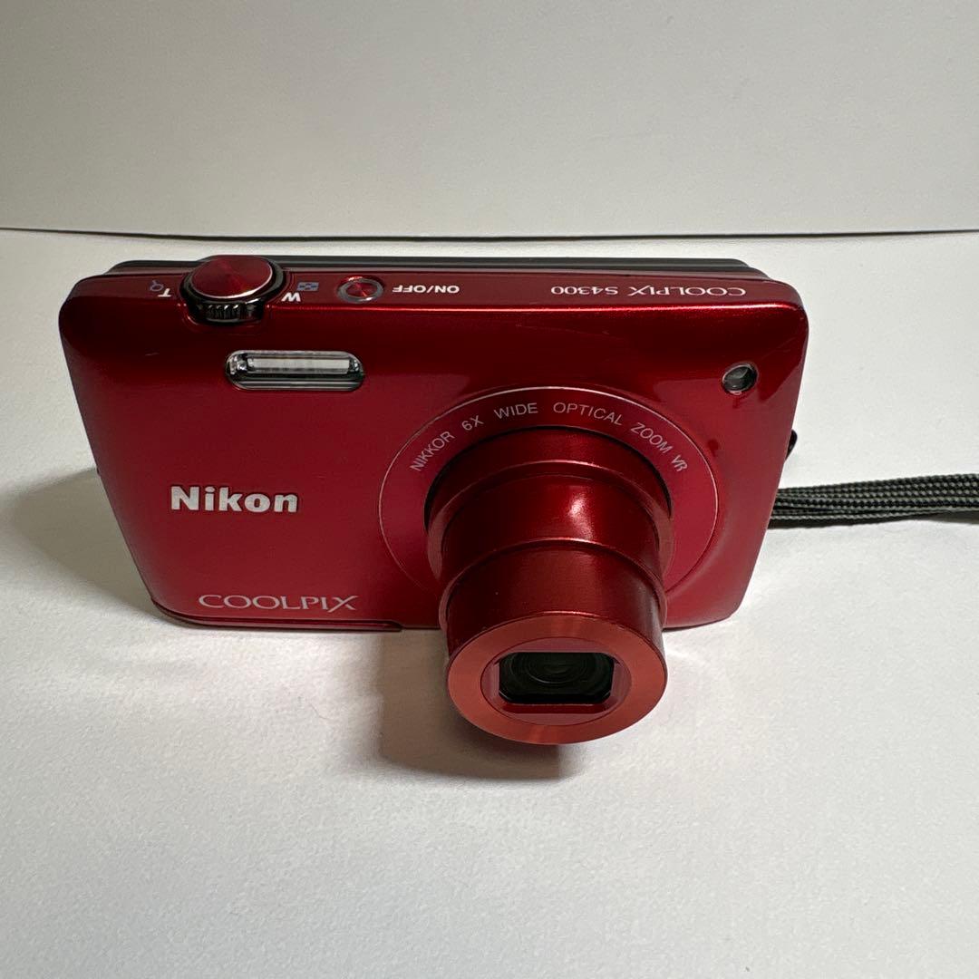 Nikon COOLPIX S4300レッド