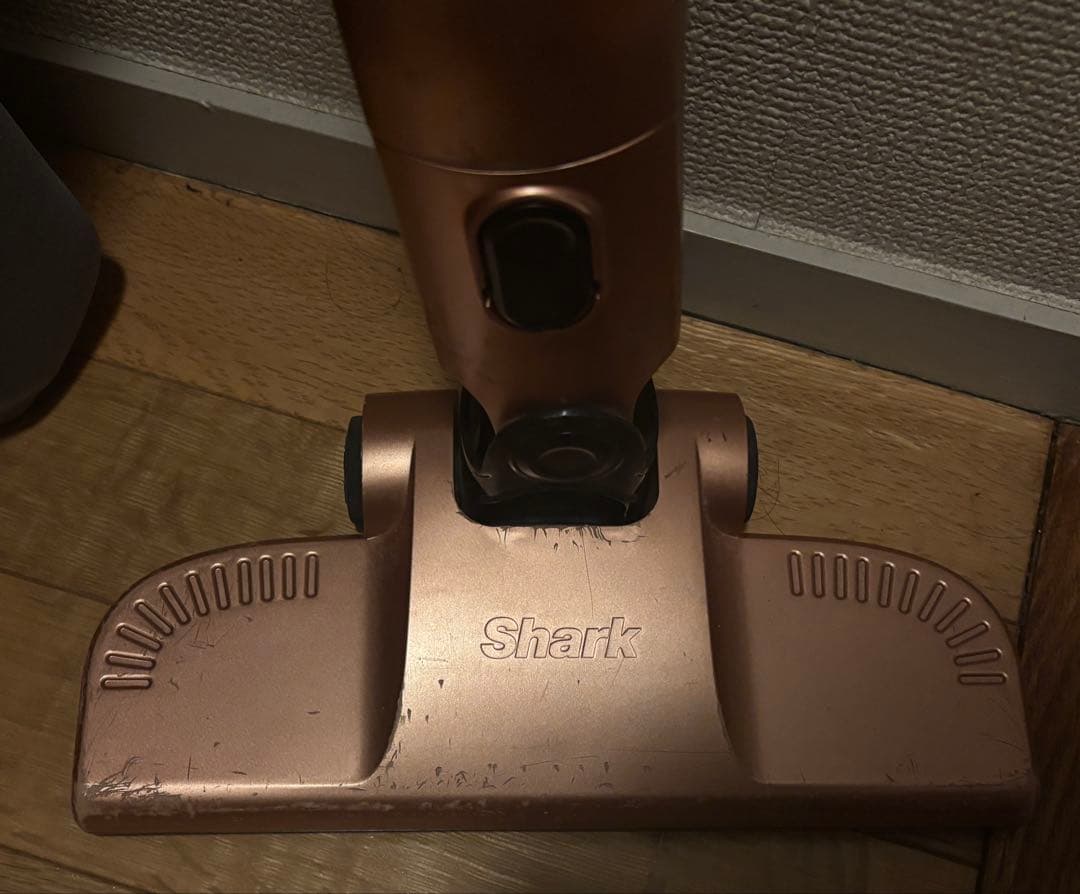 Shark シャーク 充電式 サイクロンスティッククリーナー CH966J