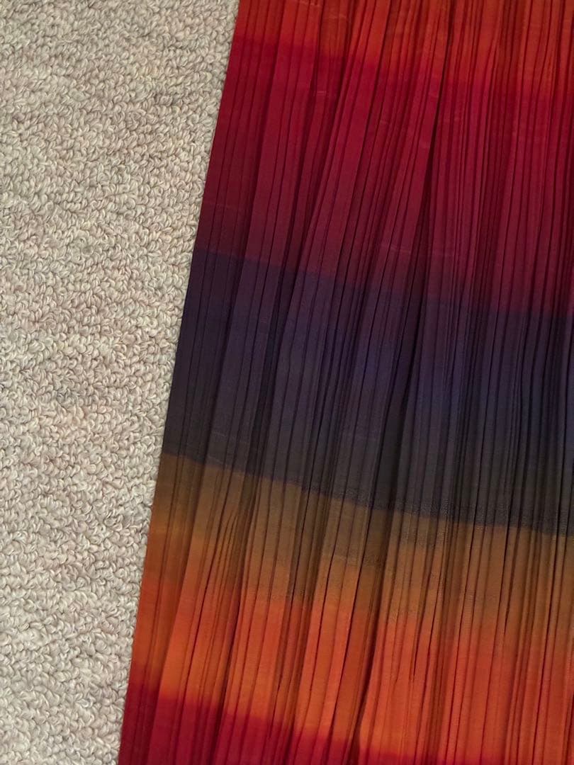 希少　ISSEY MIYAKE プリーツスカート グラデーション
